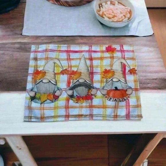 Gnome Decor - 6 piece fall gnome decor. Large gnome, wall sign, 4 placemats - Picture 2 of 11